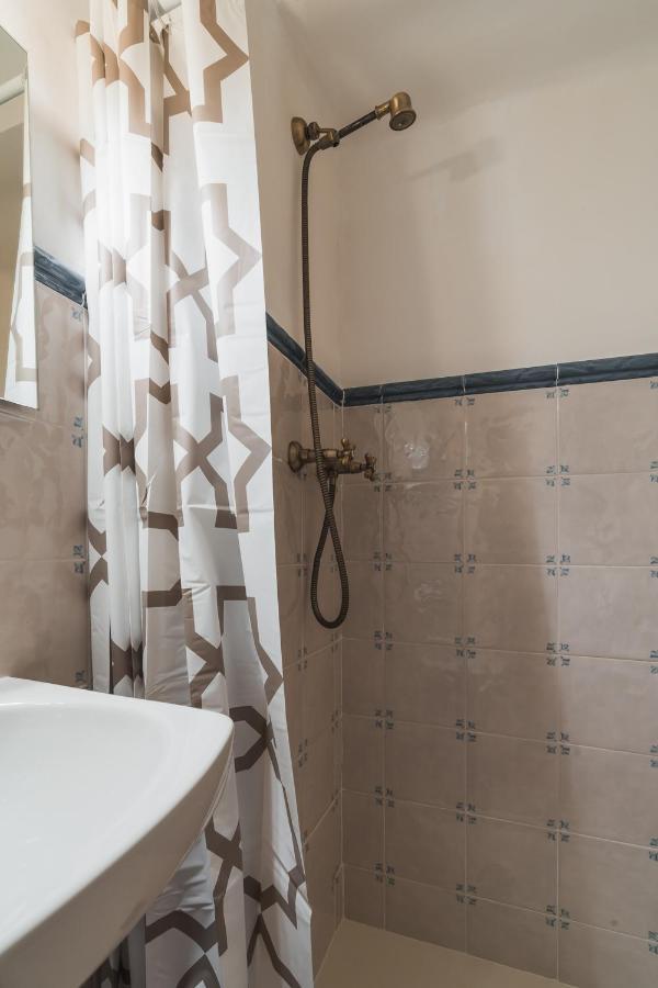 Tuguest Cobertizo Duplex Apartment 格拉纳达 外观 照片