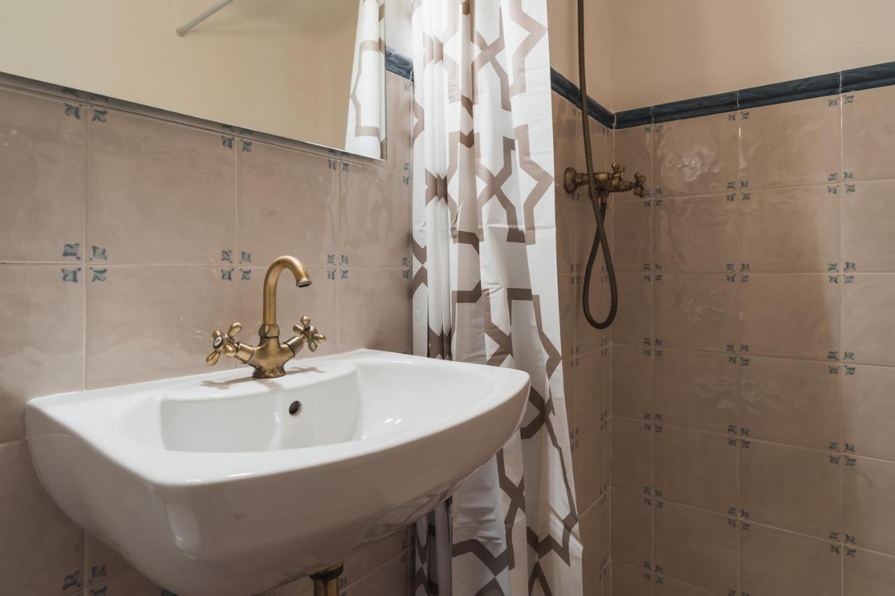 Tuguest Cobertizo Duplex Apartment 格拉纳达 外观 照片